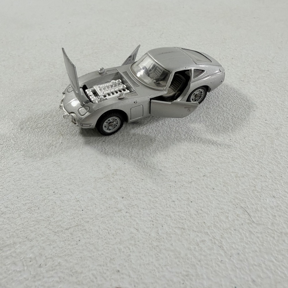Mebetoys Toyota 2000 GT A-29 Silver‎ 1/43 Scale Car Made In Italy